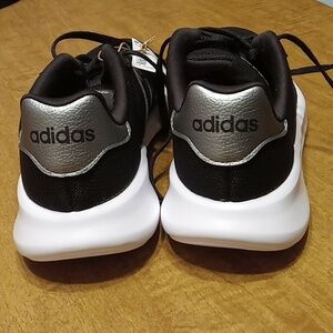 ADIDAS Tennis Shoes